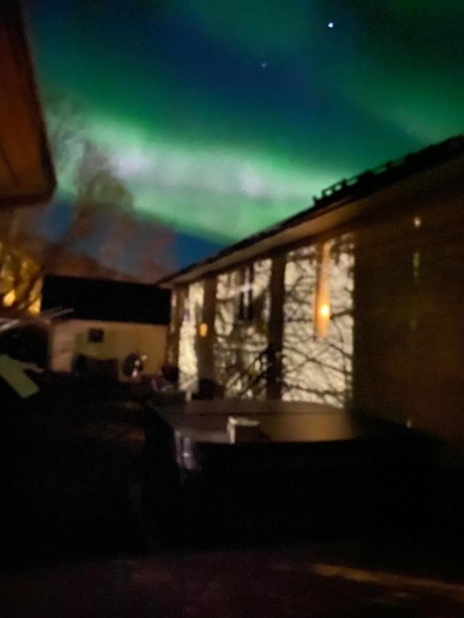Lyngen, Mackay Appartment, Lyngen Lyngseidet Exterior foto